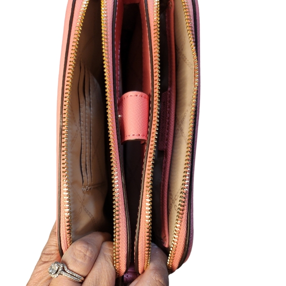 Michael Kors Houston Leather Double Zipper Crossbody Handbag In Grapefruit - Picture 8 of 13